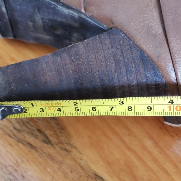 Cute,,,❣, womens boots, only worn a few times. - Picture 6 of 6